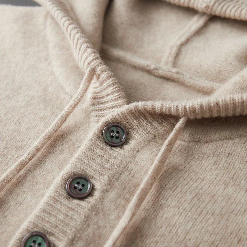 Sudadera con capucha elegante de lana merina