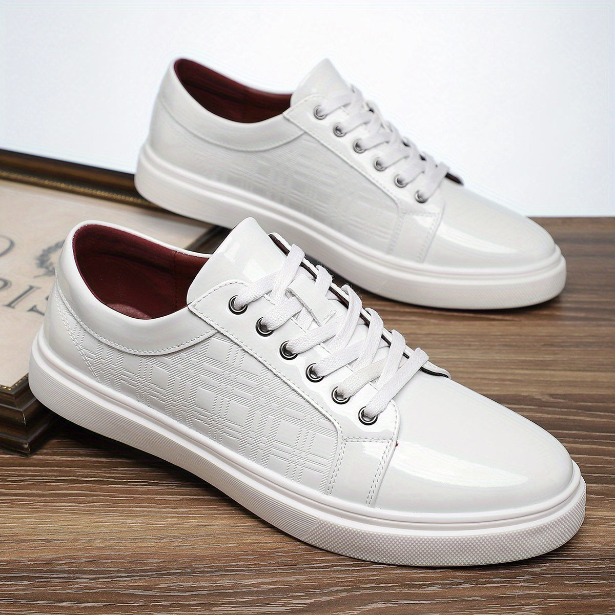 Zapatos elegantes de piel