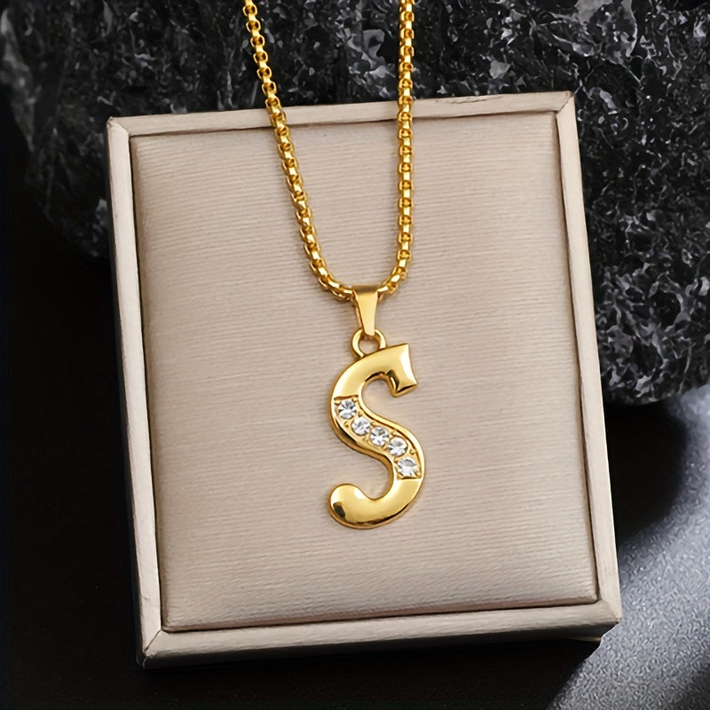 Cristal Accent Inicial Collar | Oro