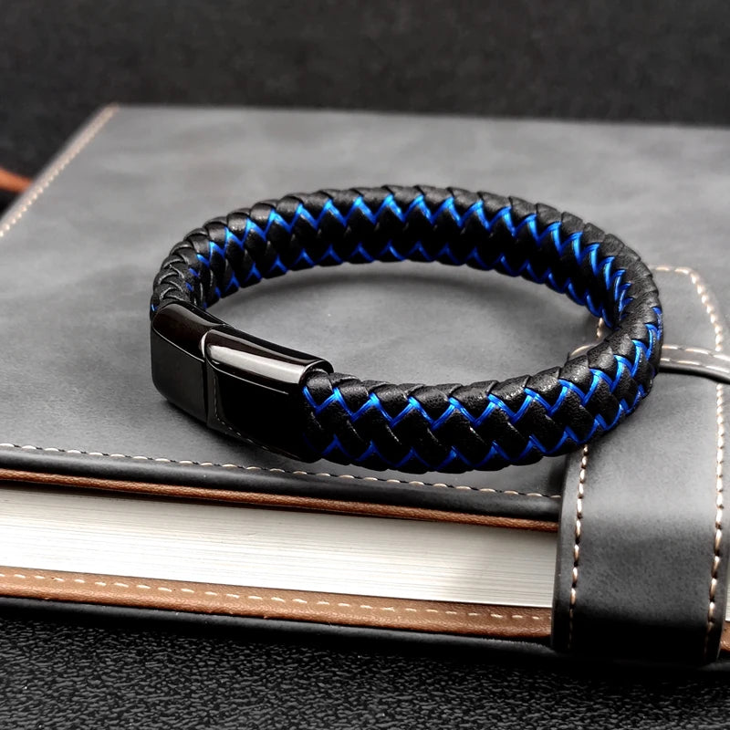 Pulsera trenzada de cuero para hombre