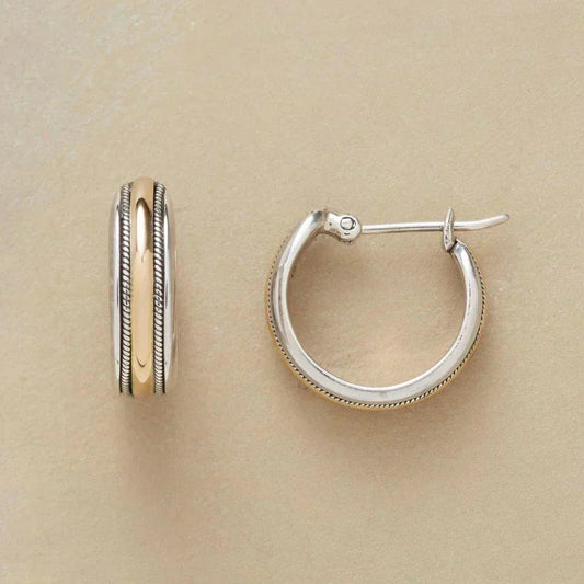 Pendientes de Aro Plateados Vintage con Línea Dorada