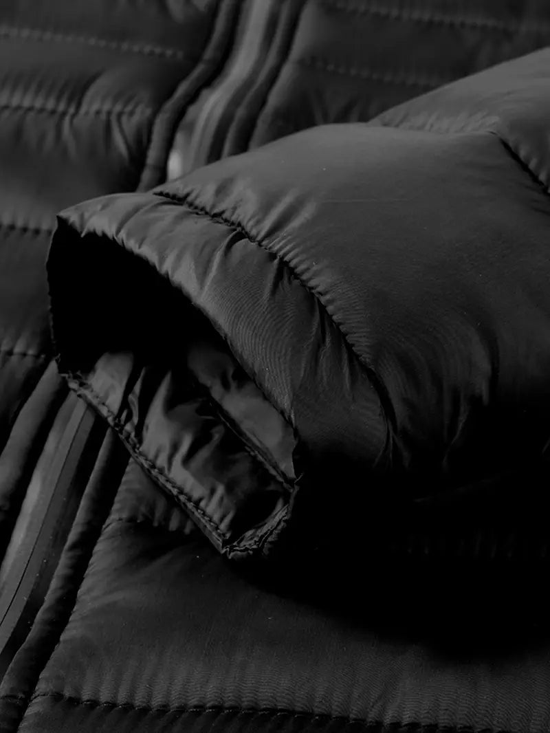 Chaqueta elegante con capucha