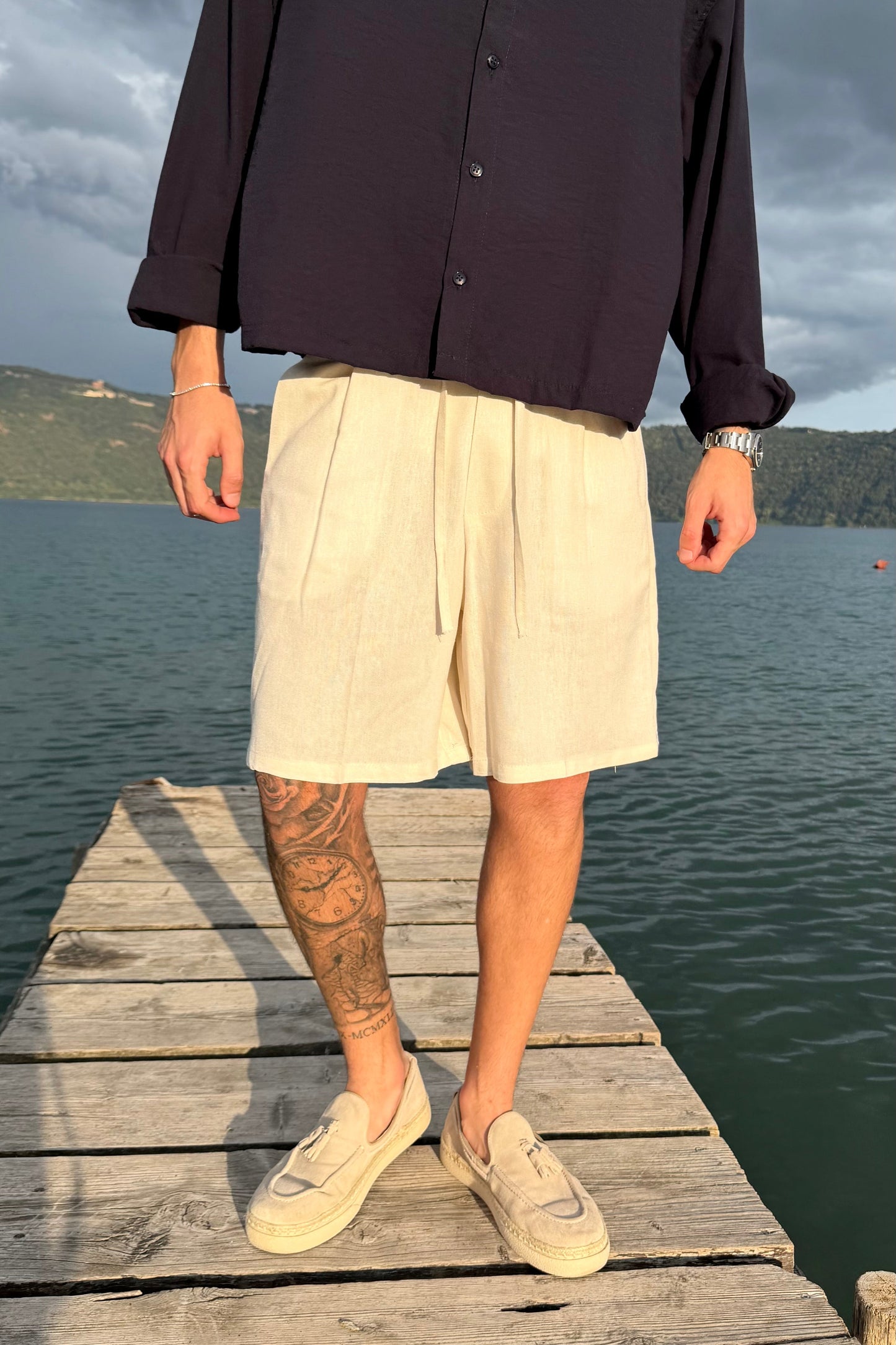 Pantalón Corto de Lino Color Crema