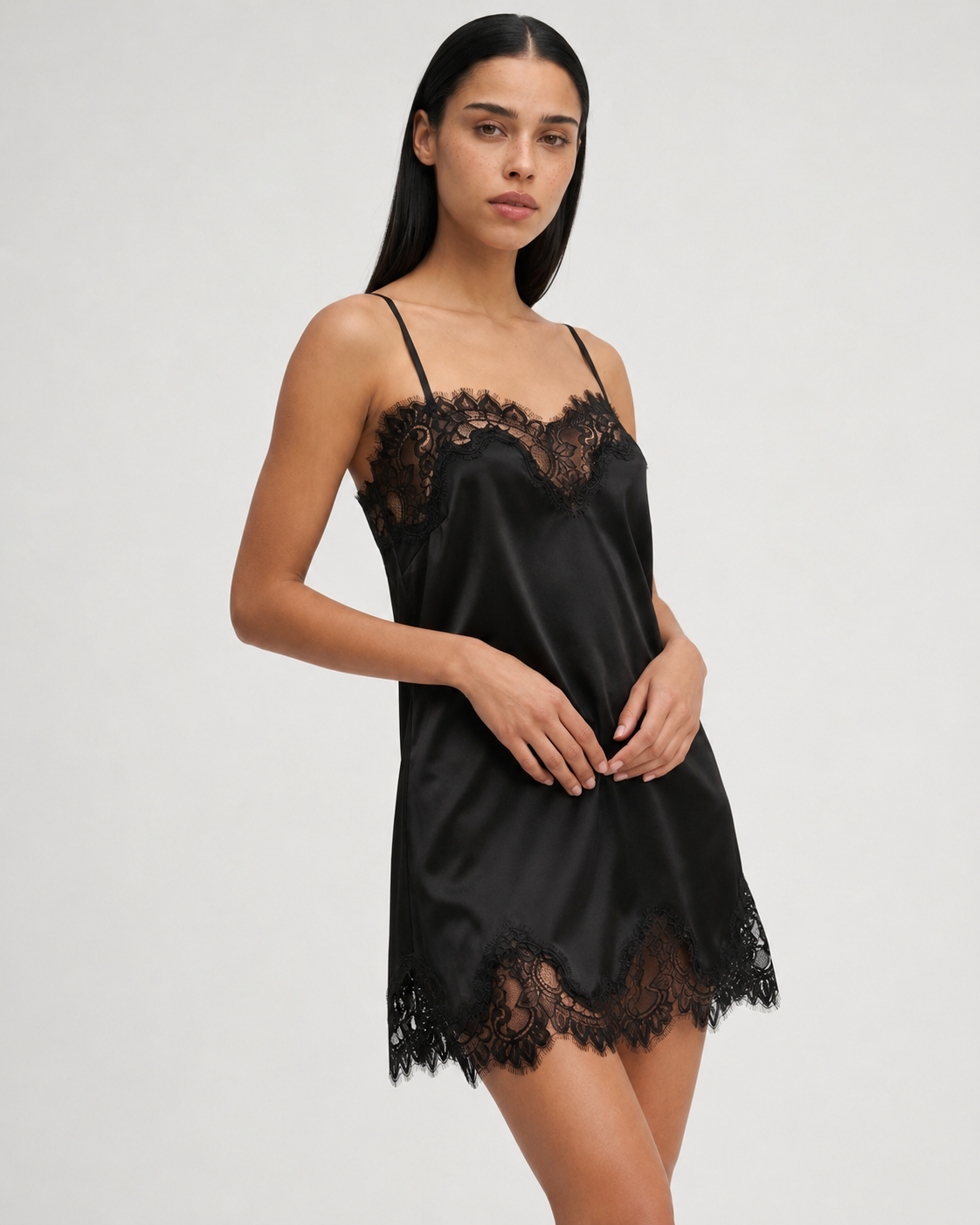 Vestido Musa de Encaje Romántico