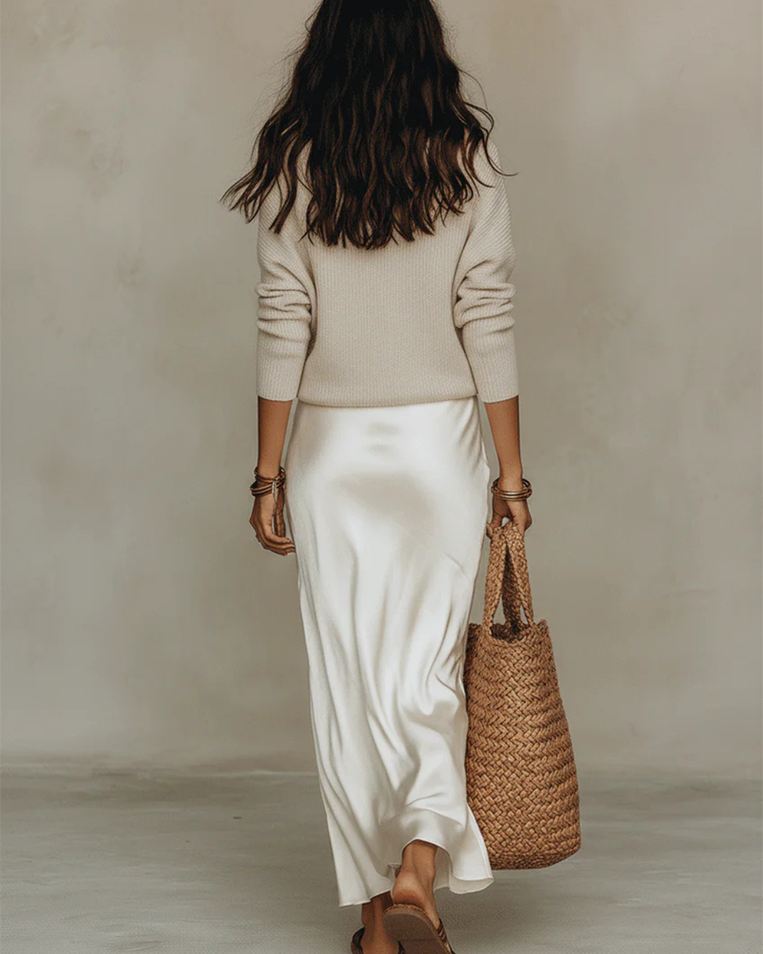 Anaís – Vestido midi satinado elegante