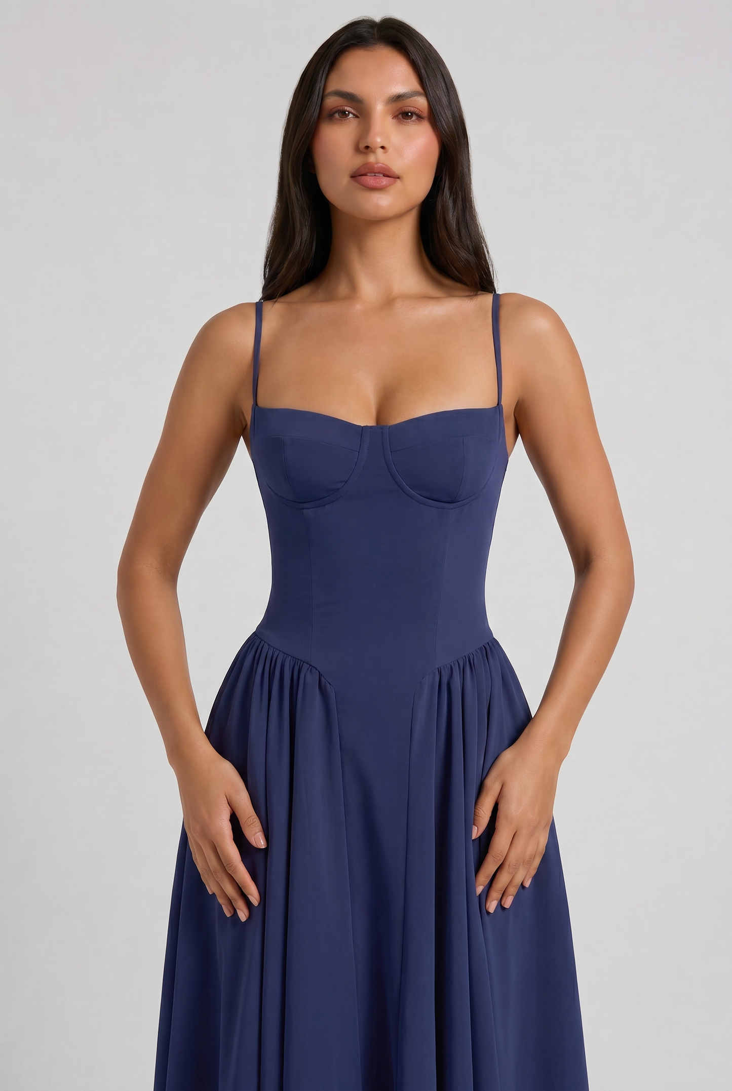 Nea - Vestido Corset con Falda Acampanada