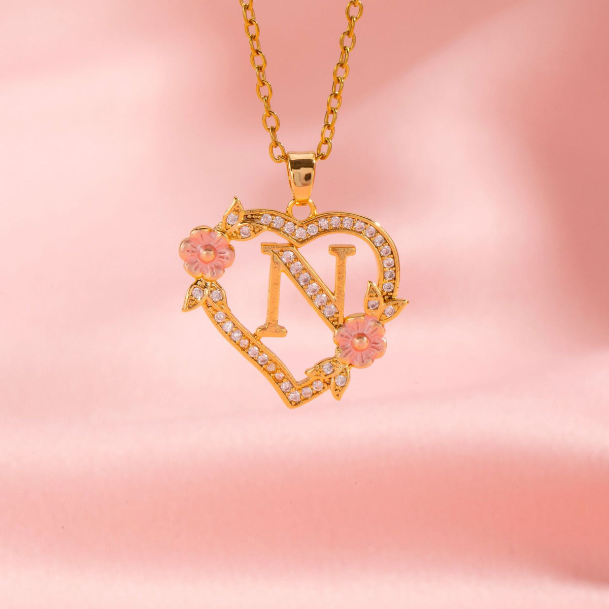Floral Charm Inicial Collar | Oro