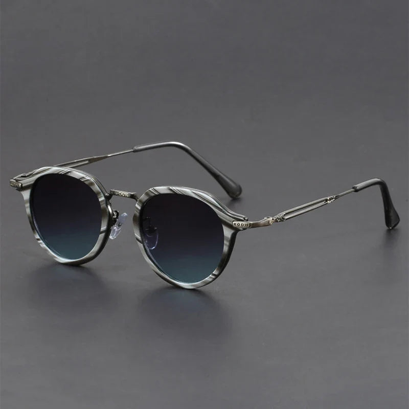 Marcos Dario Vanguard