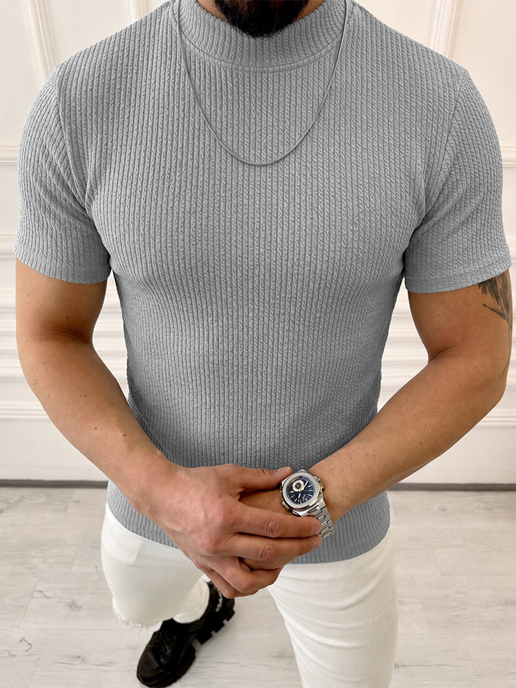 Camiseta de Manga Corta con Cuello Alto y Punto Trenzado Vertical