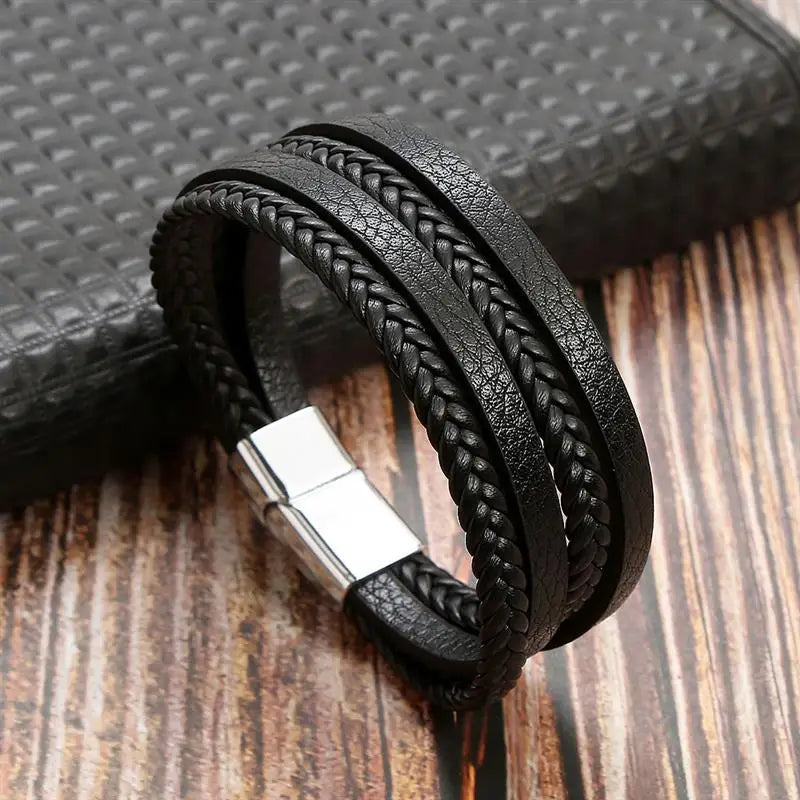 Pulsera elegante para hombre