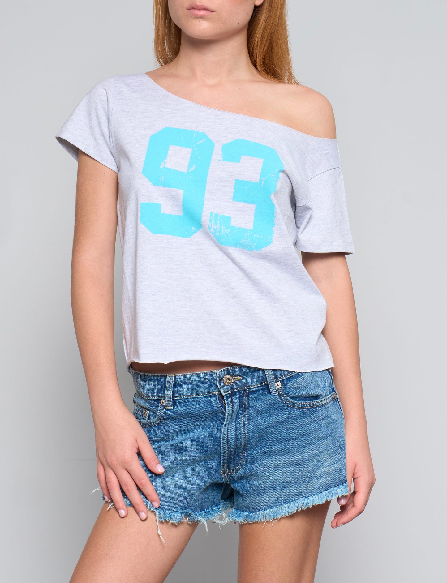 T-shirt asimmetrica con numero 93