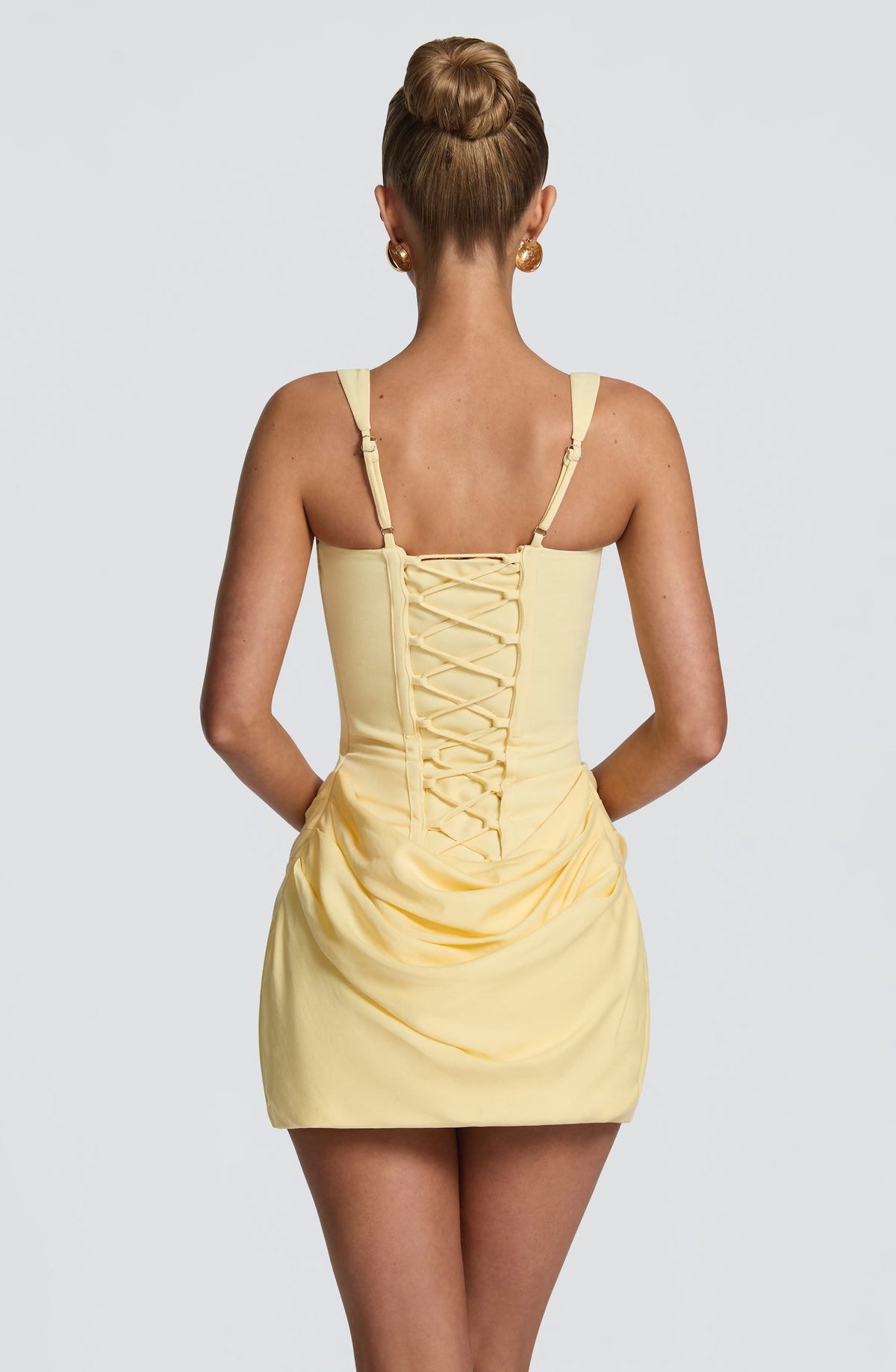 Regina™ - Vestido Mini en Crêpe