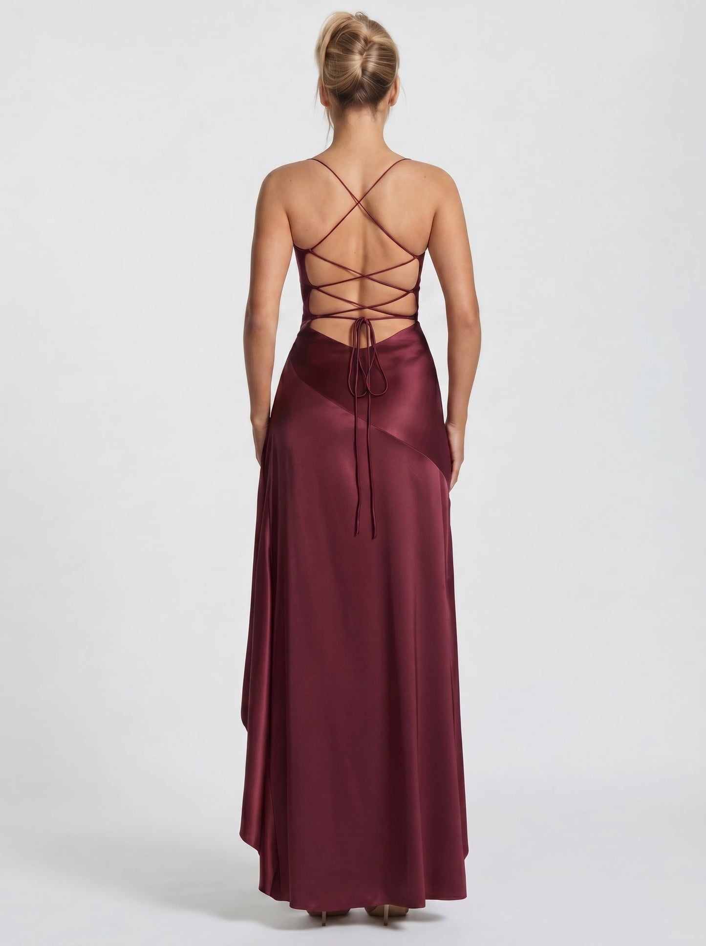 Renata™ - Vestido de Gala en Satén