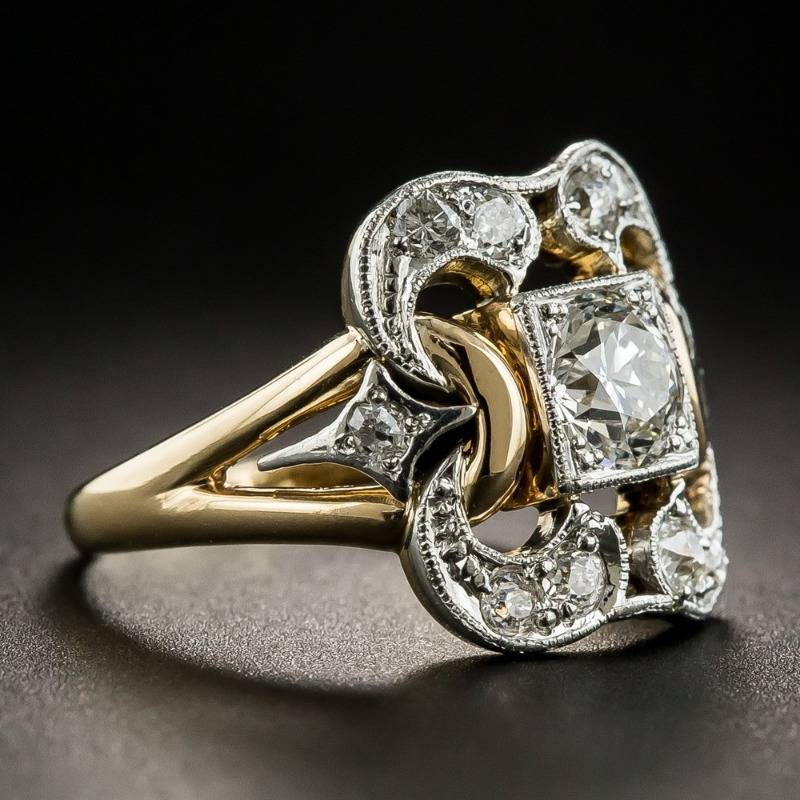 Anillo Dorado Vintage con Circonita