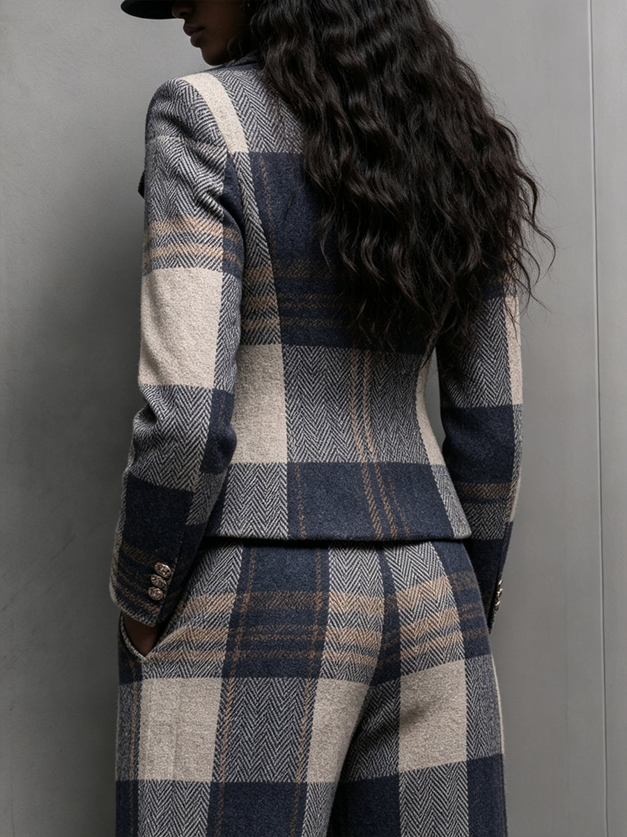 Blazer de cuadros sofisticado confeccionado con mezcla de lana