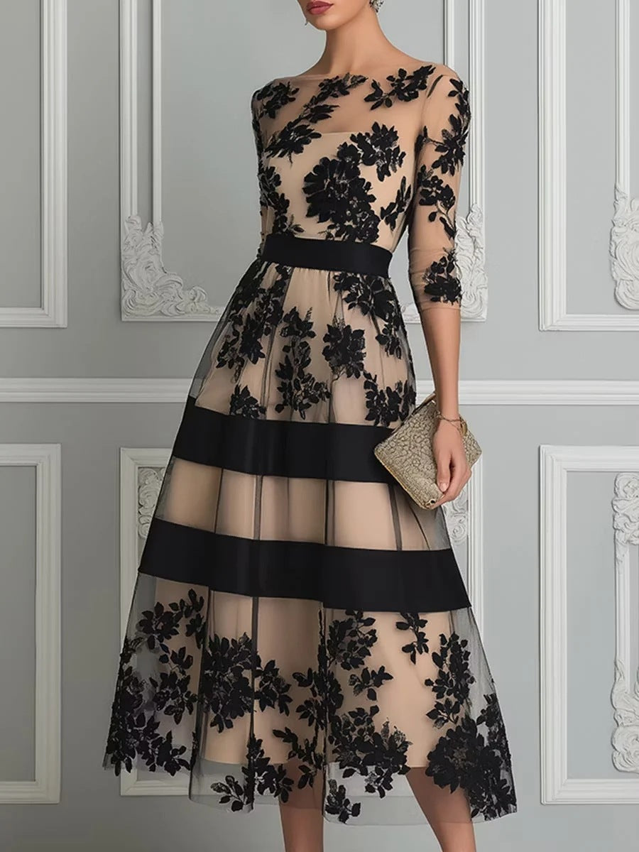 Elegante vestido midi de noche de encaje floral y tul