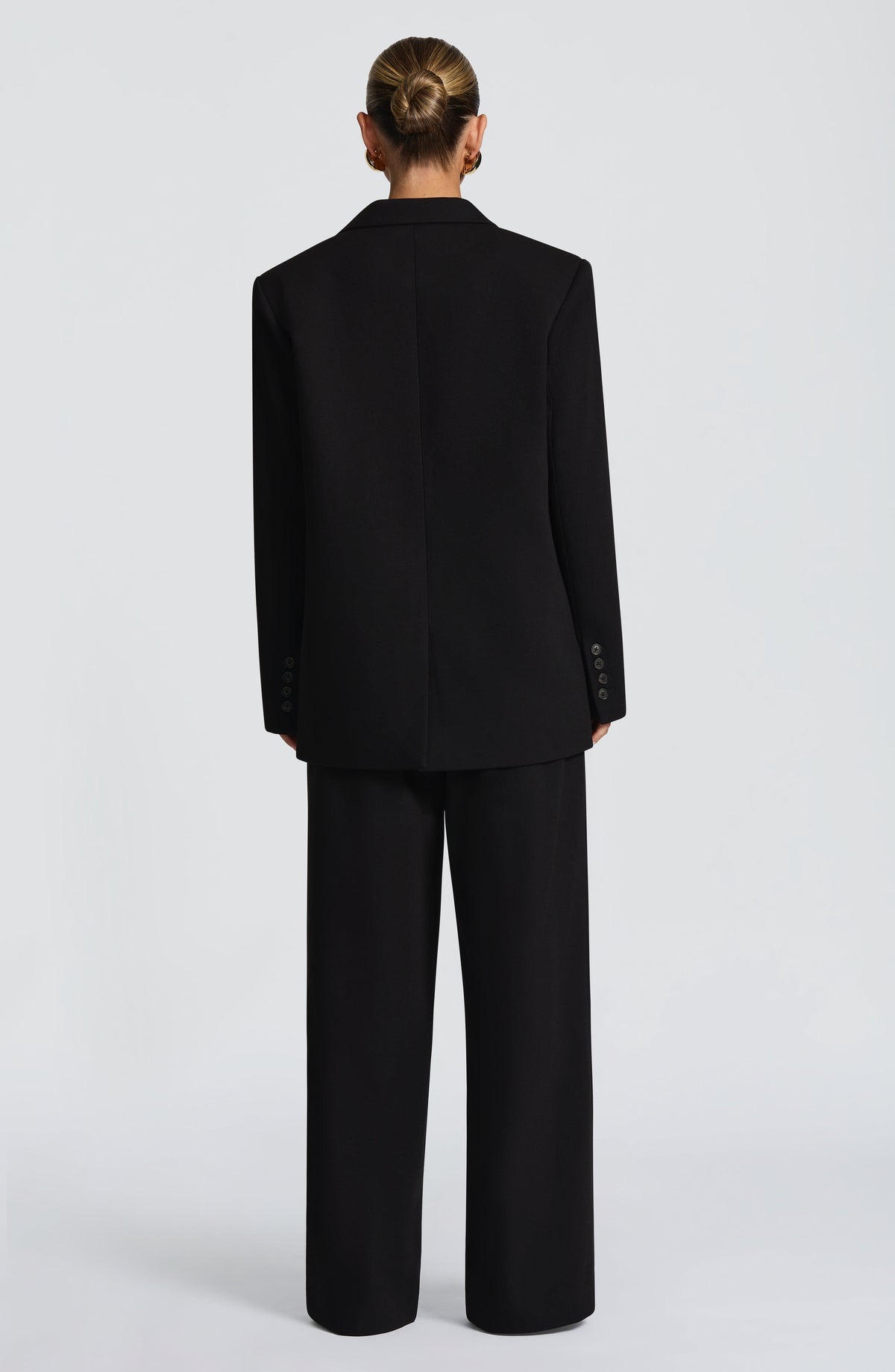 Victoria™ - Blazer Sastre Negra de Corte Boxy