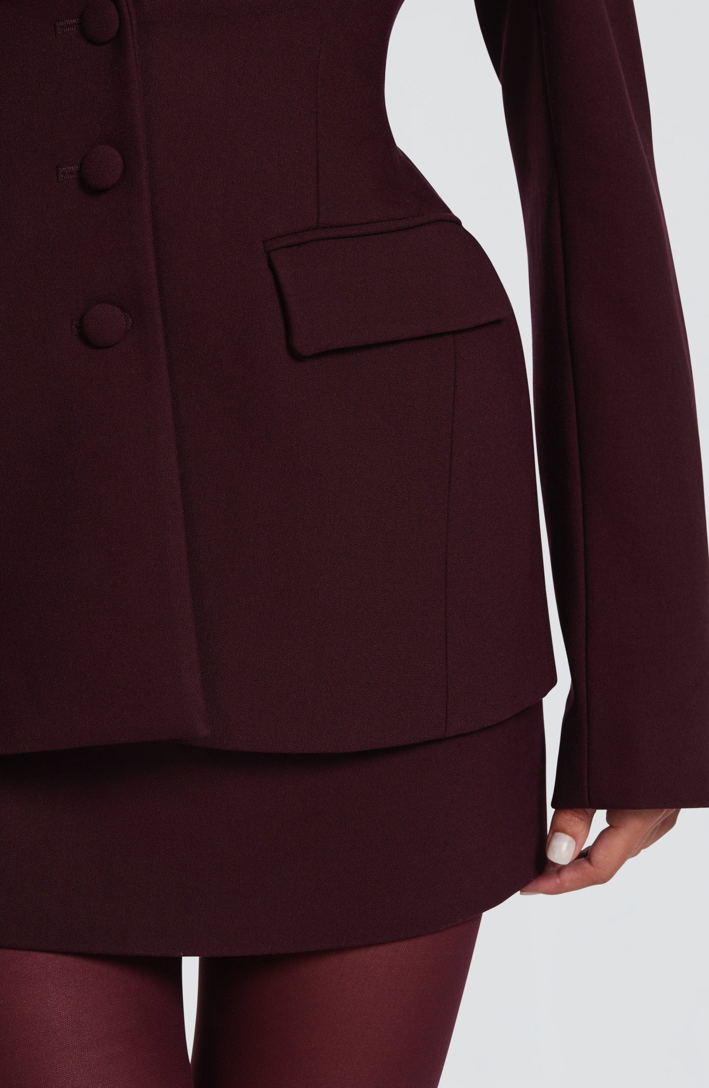 Claudia™ - Blazer Sastre en Tono Ciruela